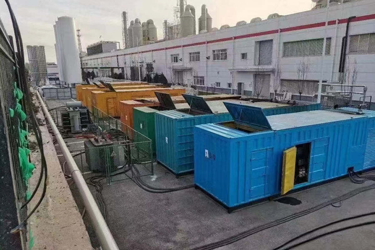 逊克发电机租赁施工现场